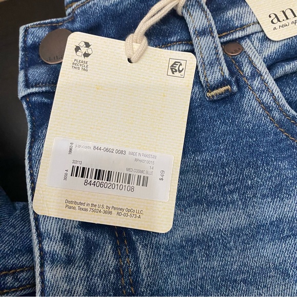 A.N.A. High Rise Cropped Flare Jeans in Medium Cosmic Blue Size 14 NWT - Picture 12 of 16